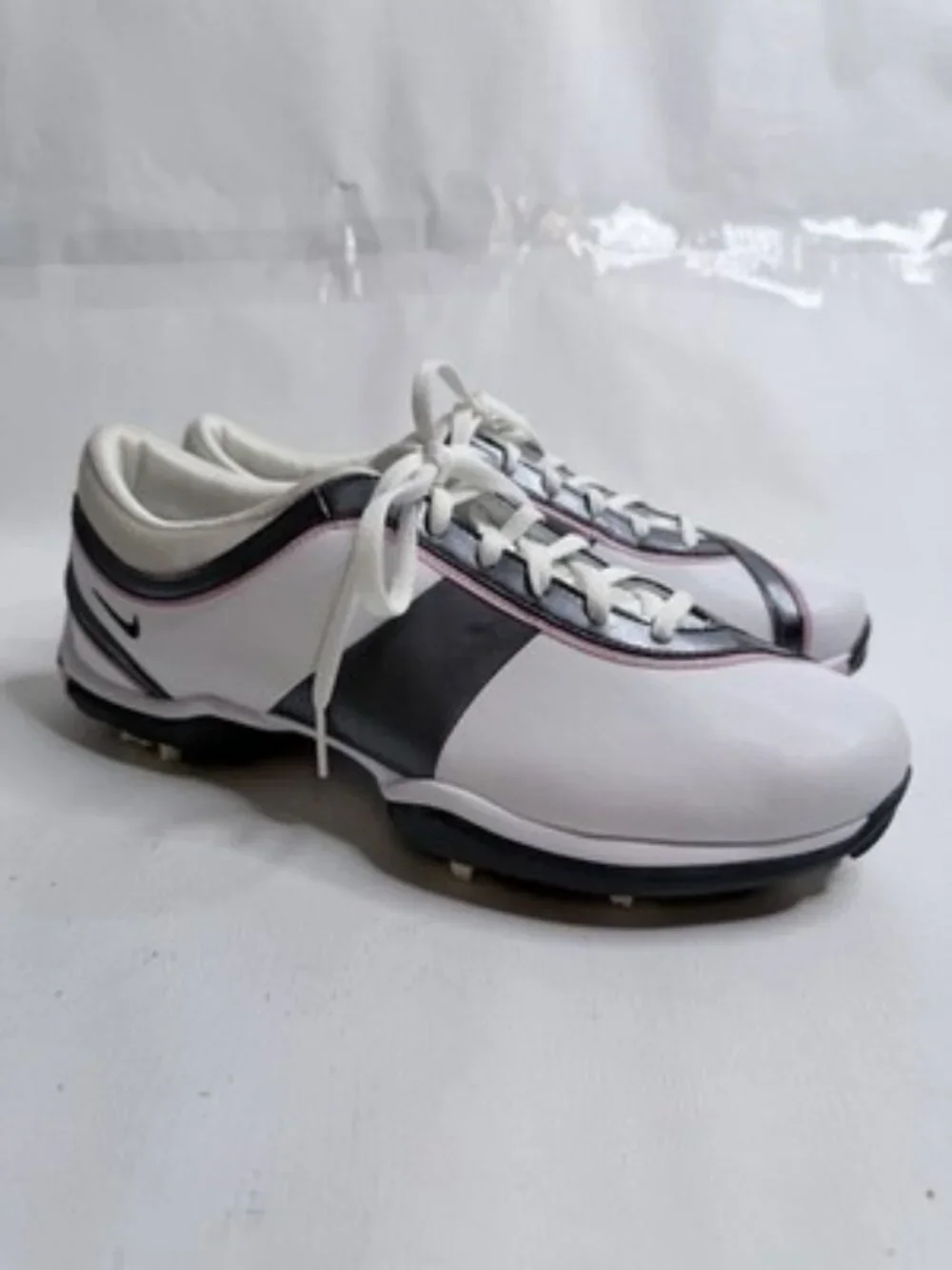 Nike Golf Shoes Women's size 8.5W White Pink Lace Up Leather NWOB